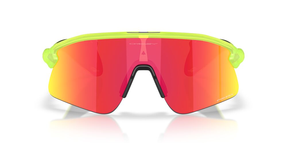 Anteojos De Sol Oakley OO9517 Stunt Devil Matte Uranium Prizm Ruby