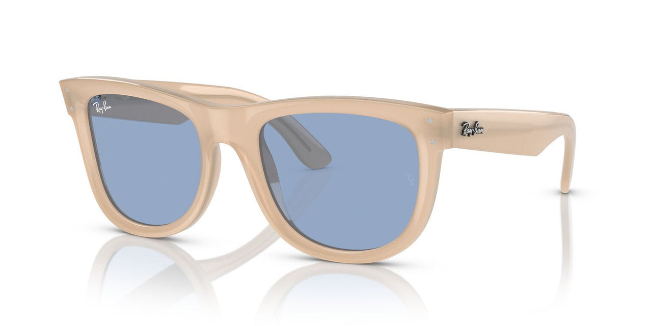 Anteojos De Sol Ray-Ban 0RBR0502S Wayfarer Reverse Beige/Celeste